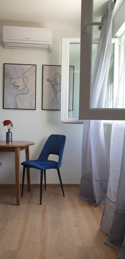 Studio Apartment Hana Pula Exteriör bild